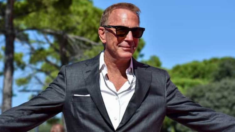 Kevin Costner