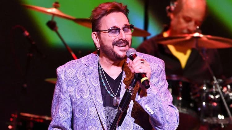 Chuck Negron